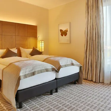 Thegreen Hotel