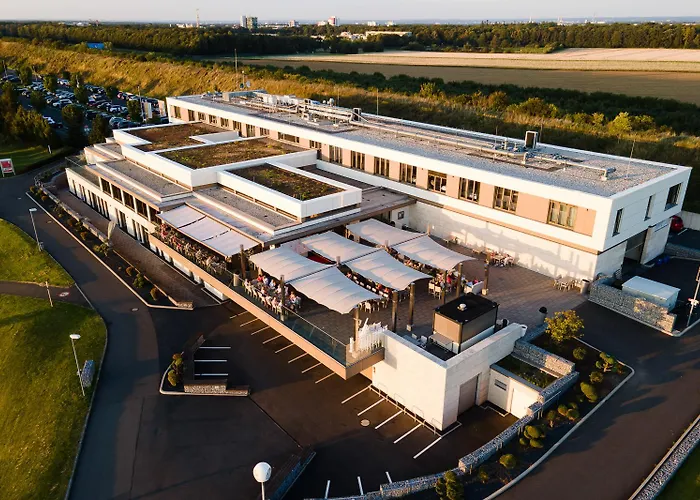 Thegreen Hotel Cologne